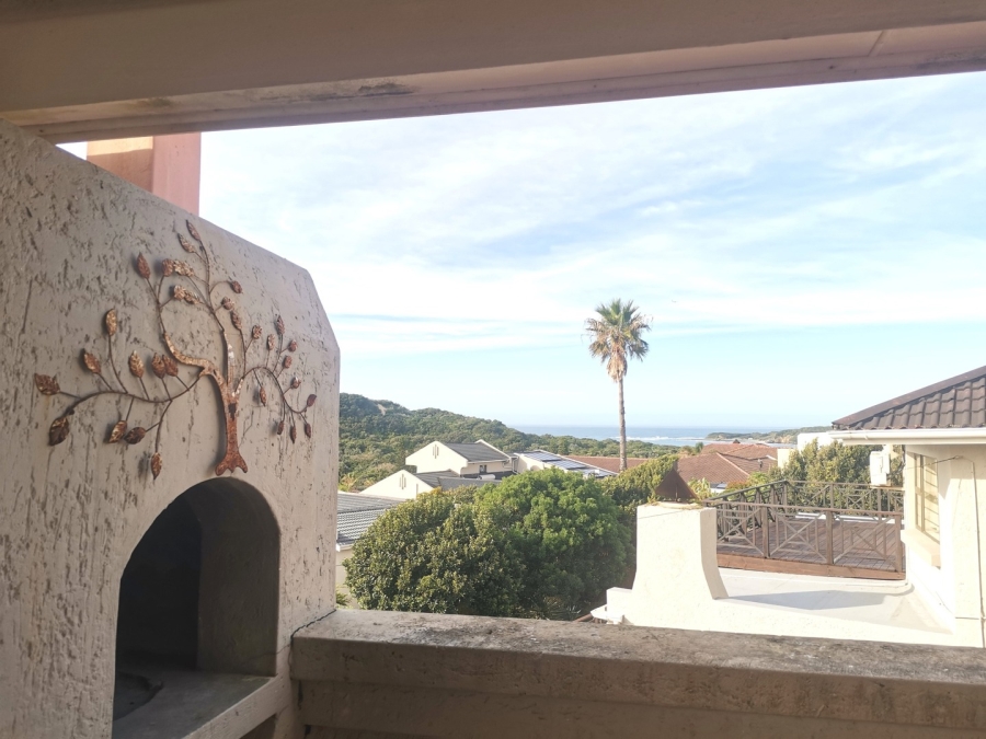To Let 3 Bedroom Property for Rent in Blue Bend Eastern Cape